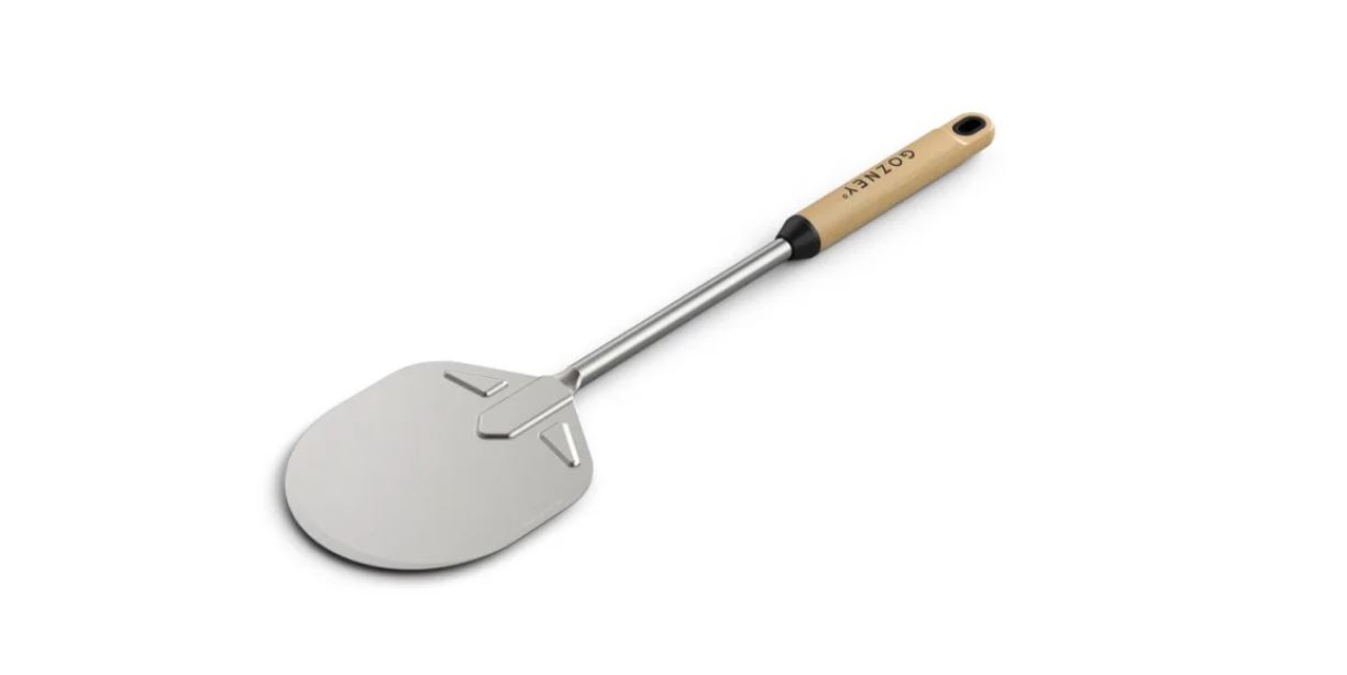 Utensil für die Küche, Spatel, Rauchrohr